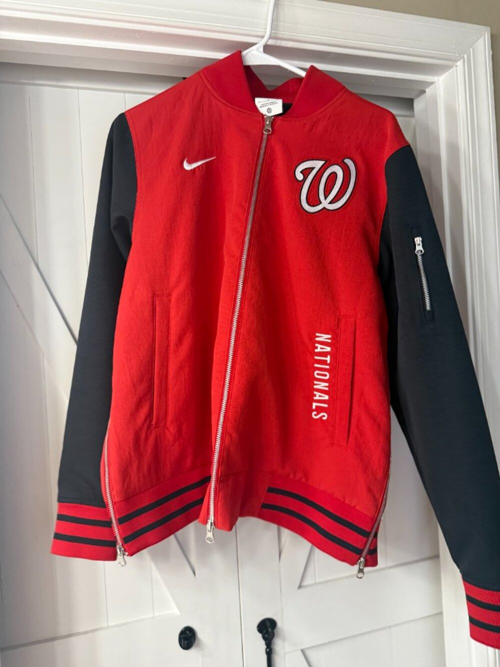 WASHINGTON NATIONALS FULL ZIP BOMBER JACKET- NEVER WORN